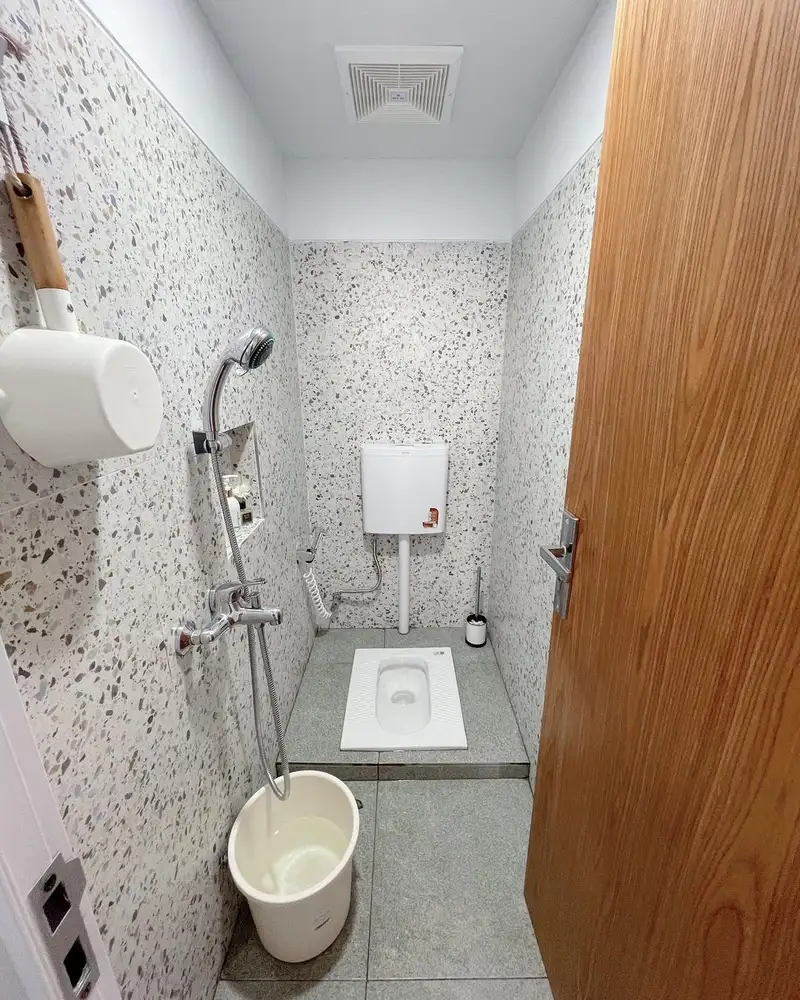desain-toilet-minimalis-1